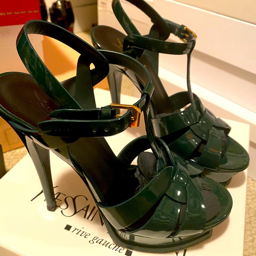 YSL Tribute Platform Sandals in Patent Leather